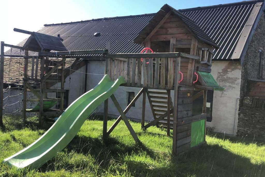 Villa The Milking Parlour At Berthllwyd Quakers Yard Exterior foto